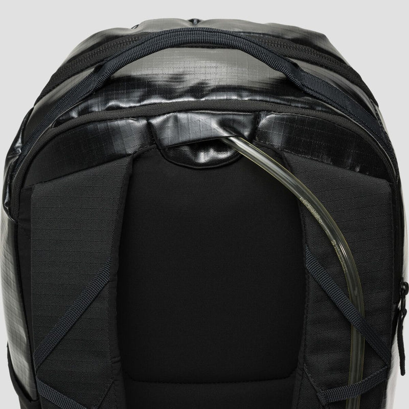 Black/Black