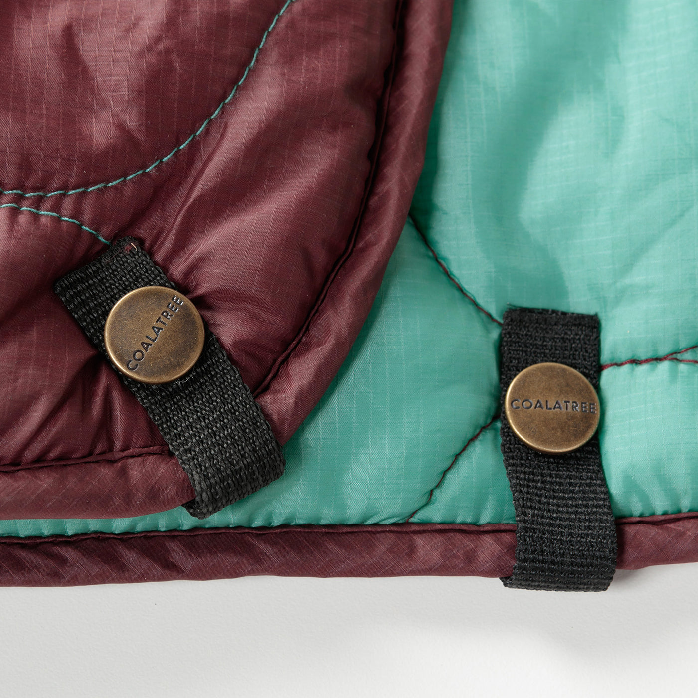 Puffy Kachula | Versatile Adventure Blanket - Coalatree